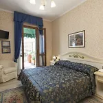 Hotel Riviera