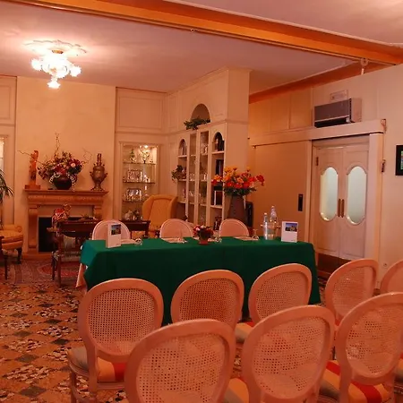 Riviera Hotel Venetië-Lido