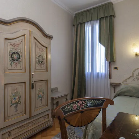 Hotel Riviera Venezia Lido