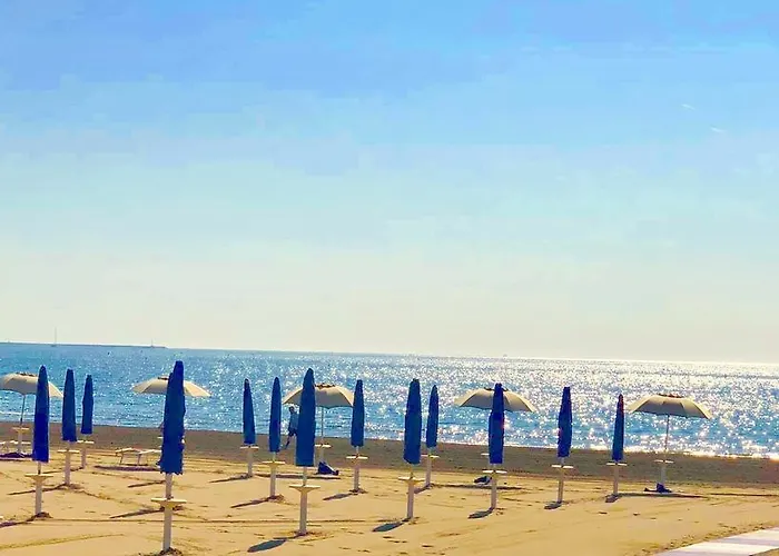 Ξενοδοχείο Riviera 3*